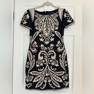 French Connection shift dress - size 4